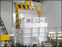 Crop End Bucket